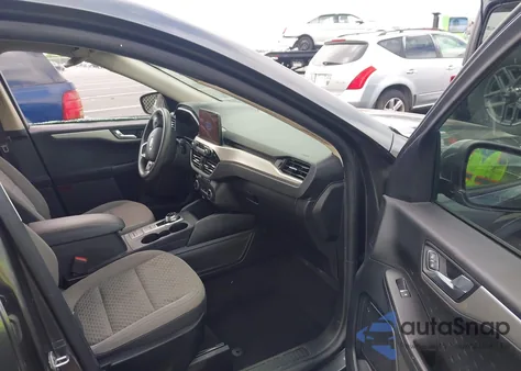 2020 Ford Escape Se from USA, damaged, VIN 1FMCU0G60LUB38335